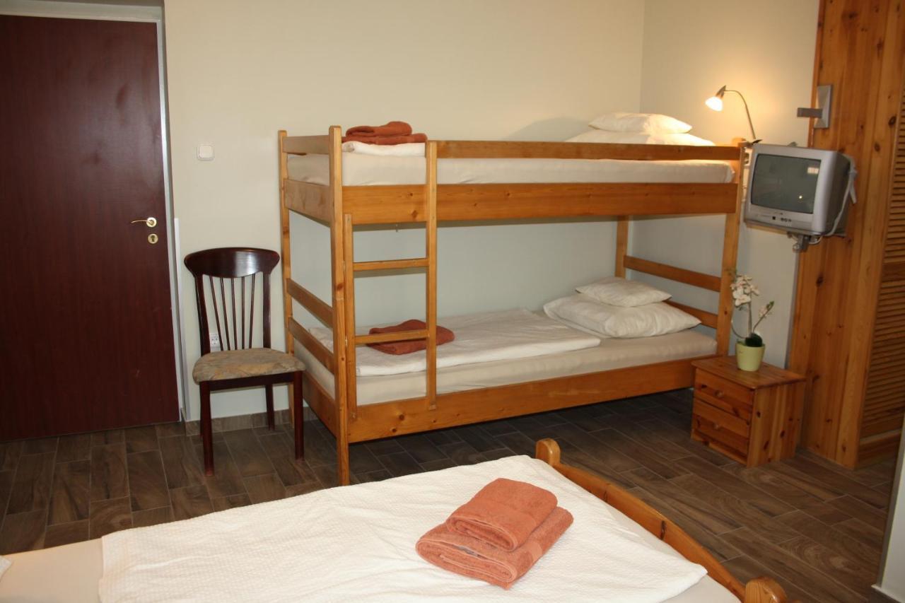 Polus Pension Sopron Exterior foto