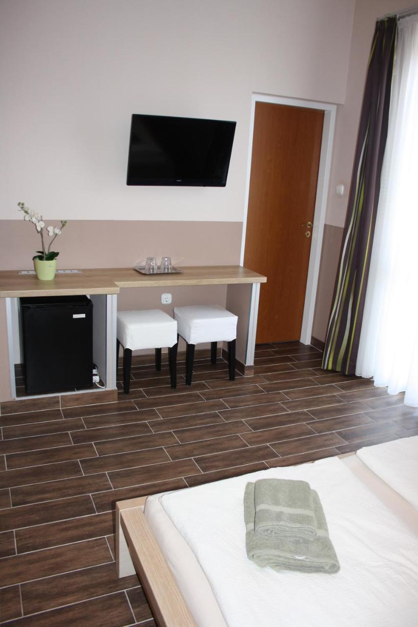Polus Pension Sopron Exterior foto