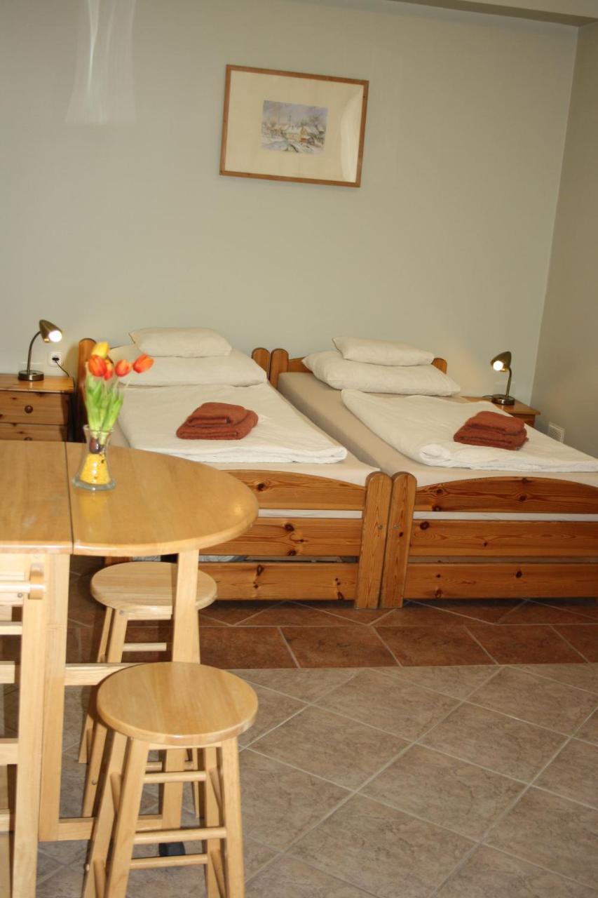 Polus Pension Sopron Exterior foto