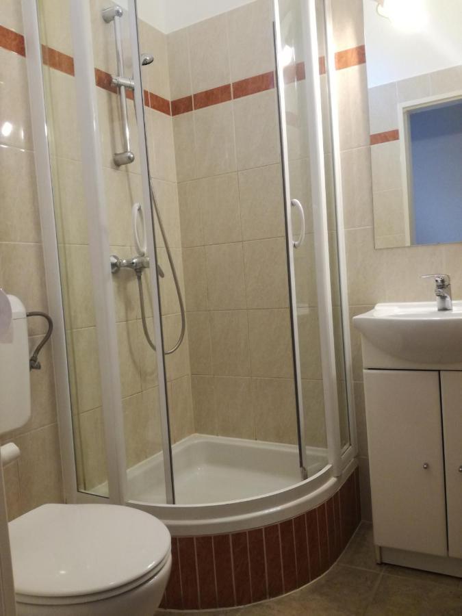 Polus Pension Sopron Exterior foto